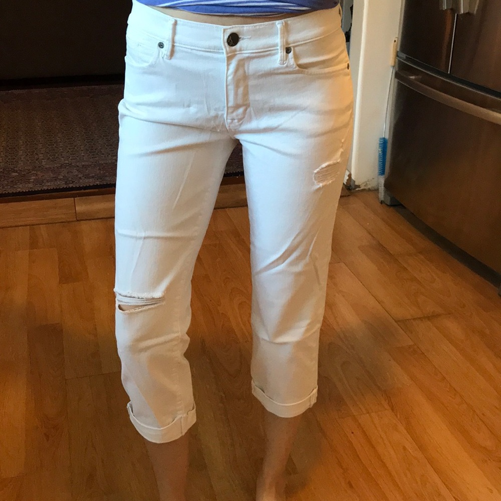 Lou & Grey white jeans